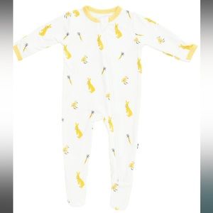 Kyte zippered footie in hop! 3-6 mon. Good used condition